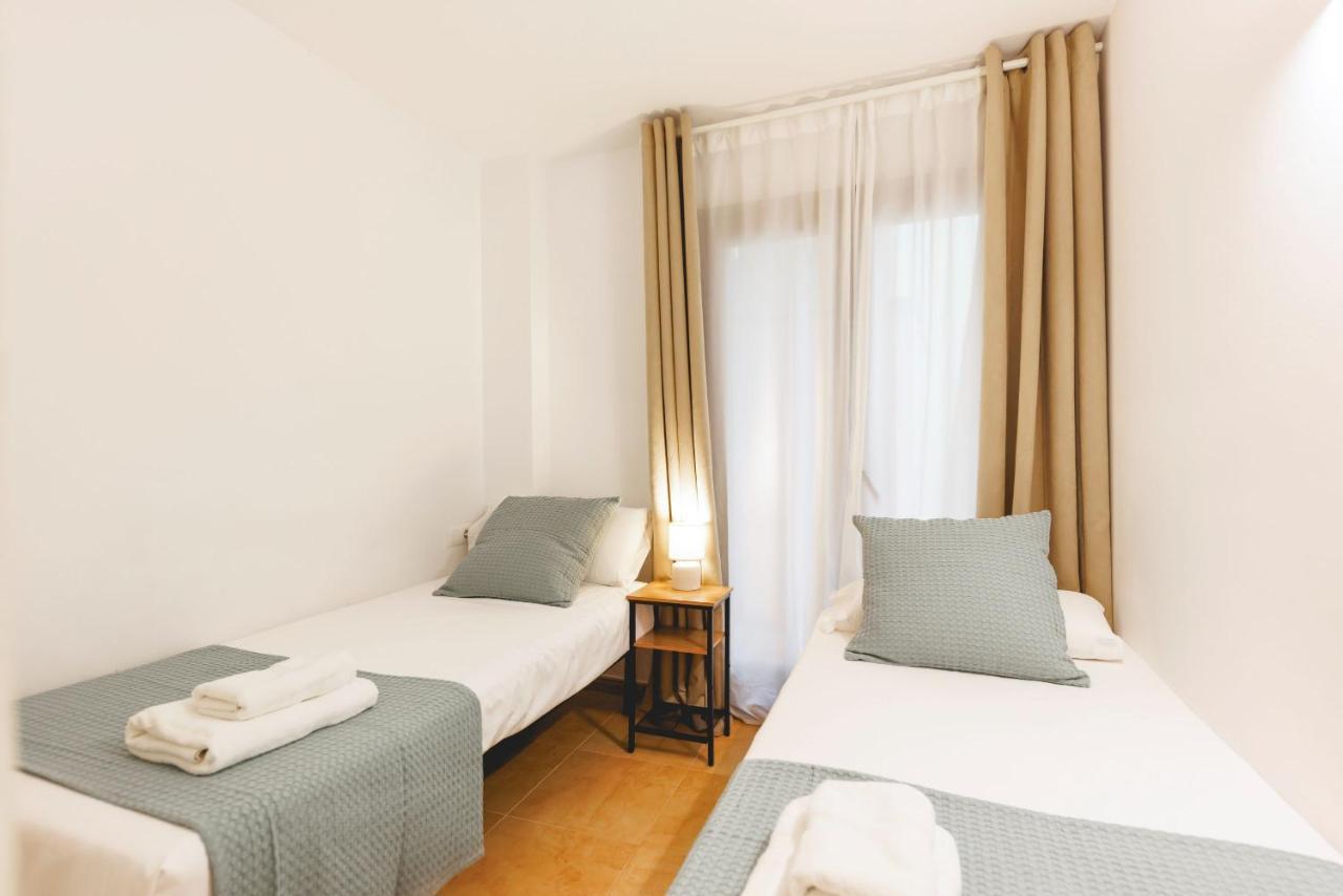 Bravissimo Placa Catalunya, 2-Bedroom Apartment With Terrace 지로나 외부 사진