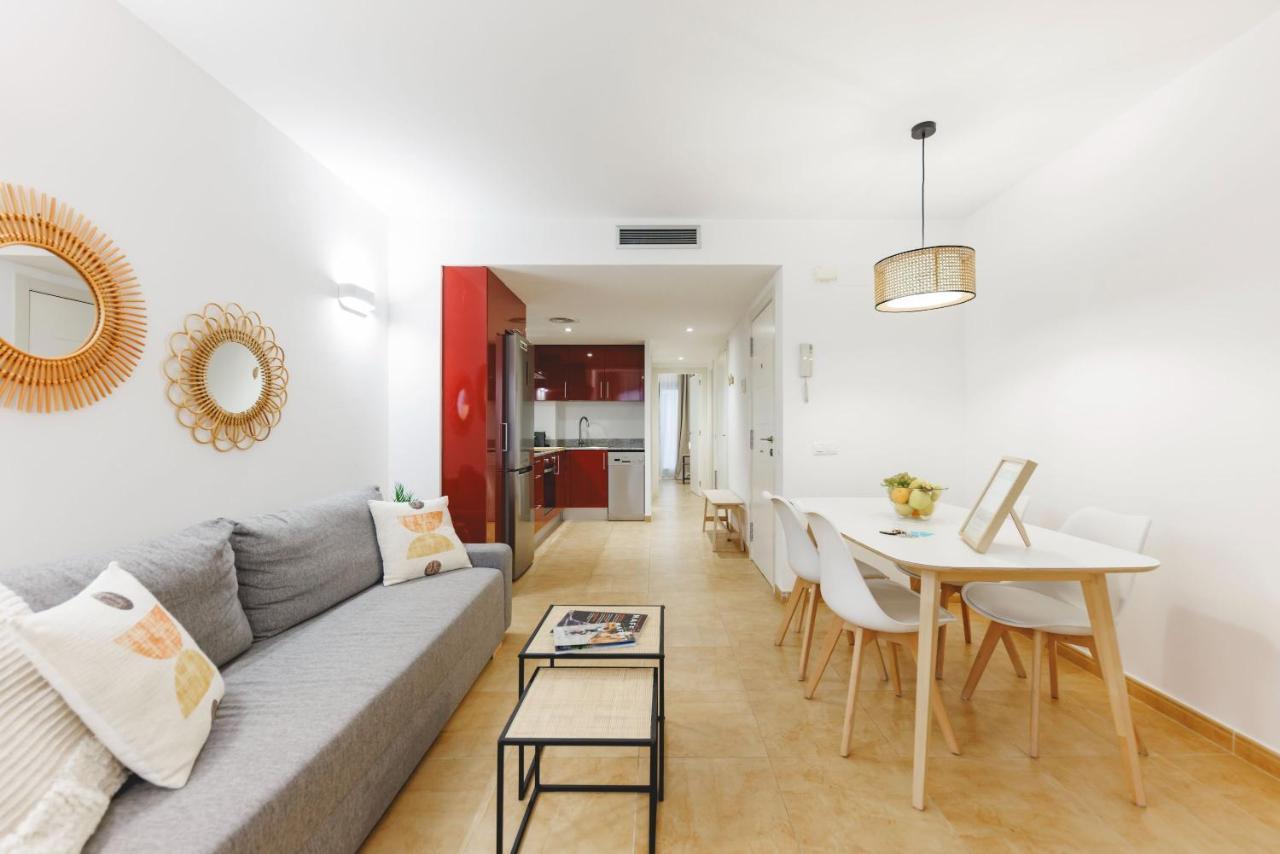 Bravissimo Placa Catalunya, 2-Bedroom Apartment With Terrace 지로나 외부 사진